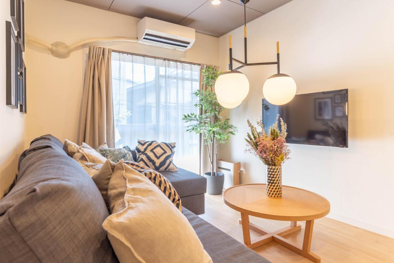Bijou Suites Pieces Osaka Buitenkant foto